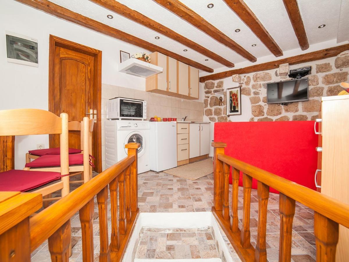 Apartment Alexandra Kotor Buitenkant foto